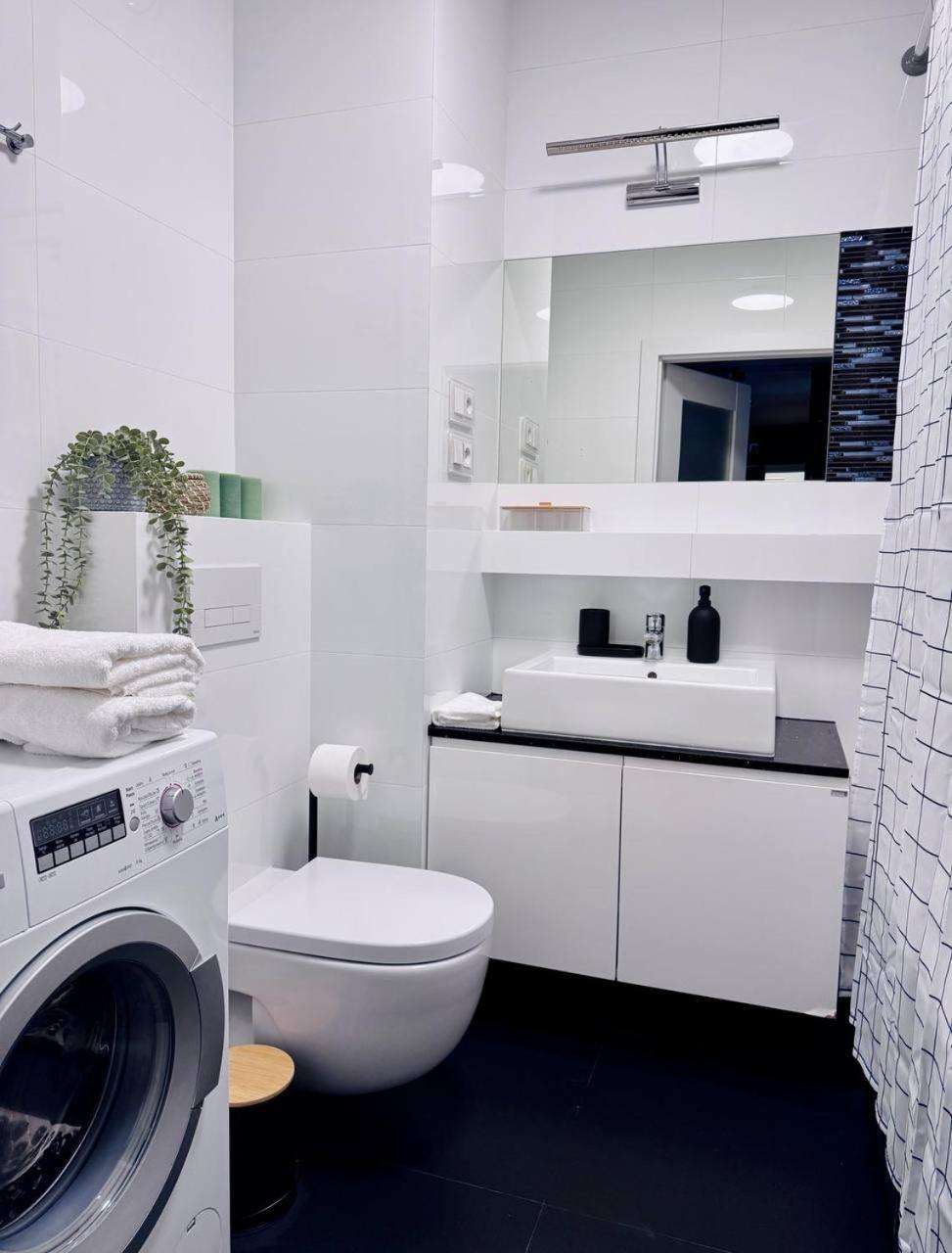 C- Home4u - With A View Close To Aquapark, Parking In Secured Area Apartamento